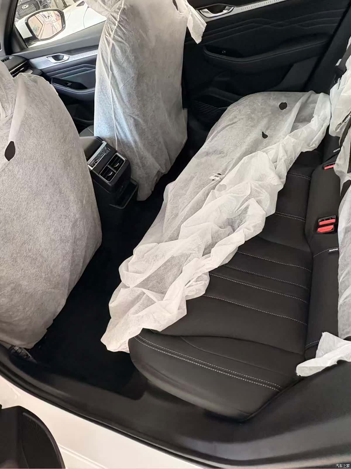 Geely Preface, 2025 10
