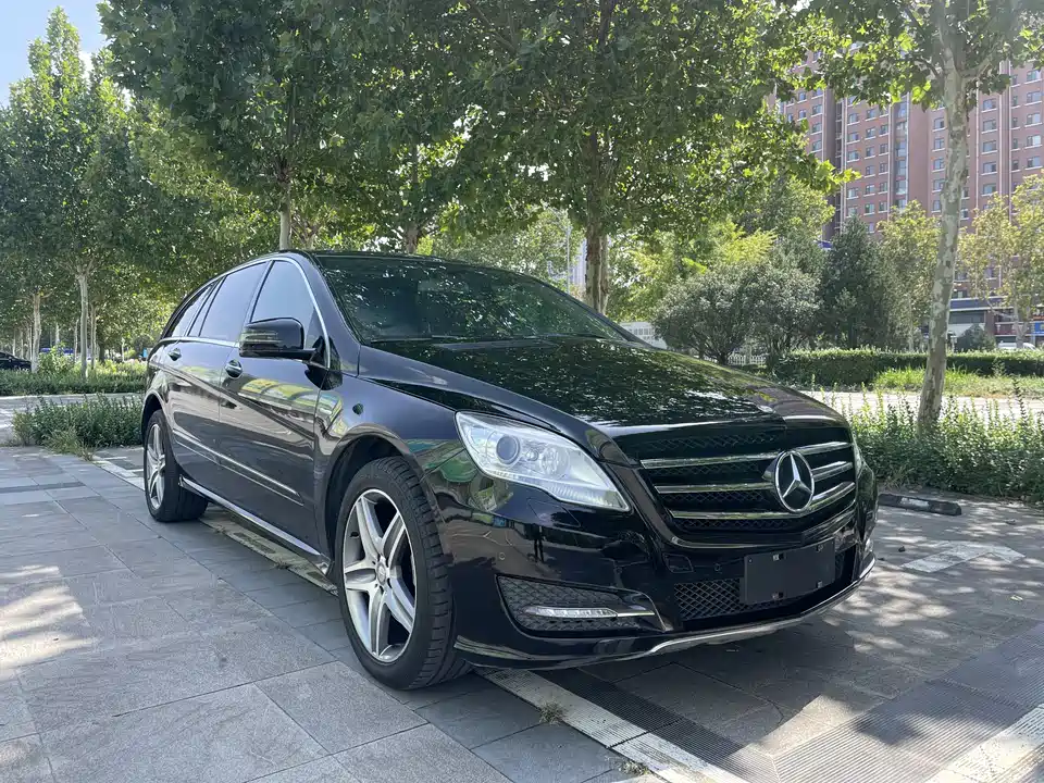 Mercedes-Benz R-class