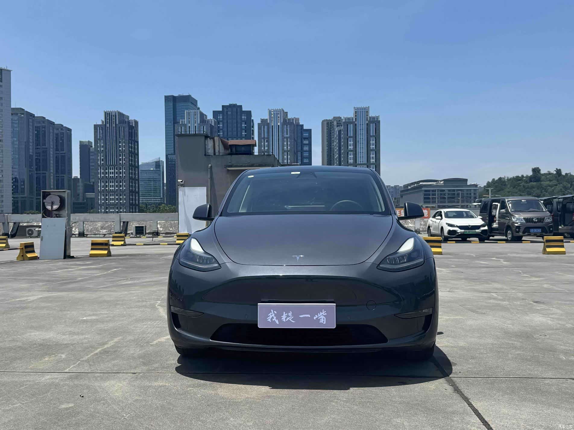 Tesla Model Y, 2021 2