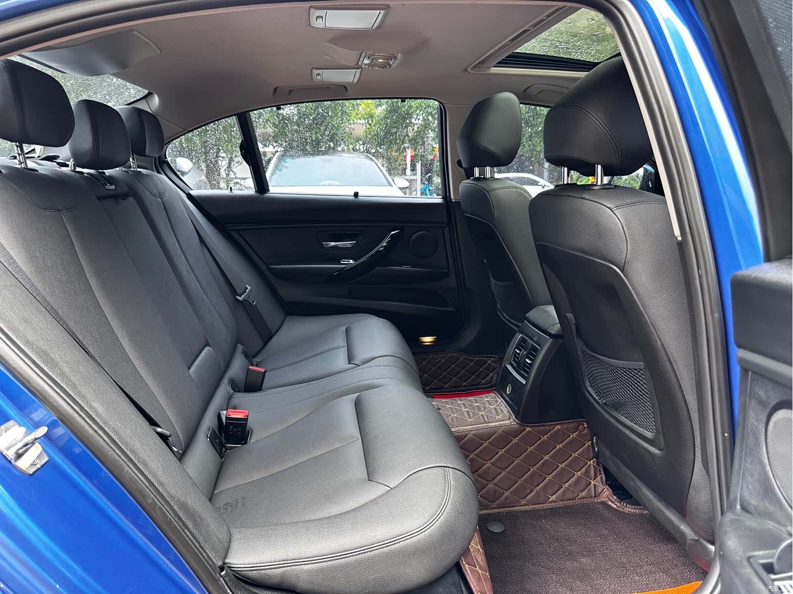 BMW 3 Series, 2017 32