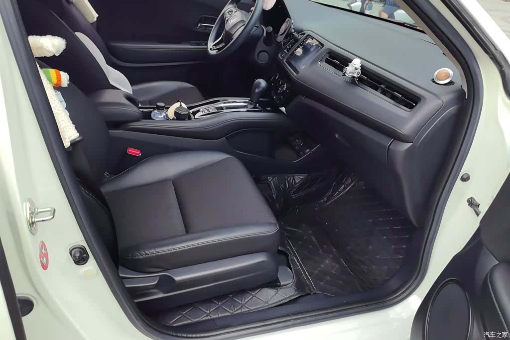 Honda Vezel, 2022 8