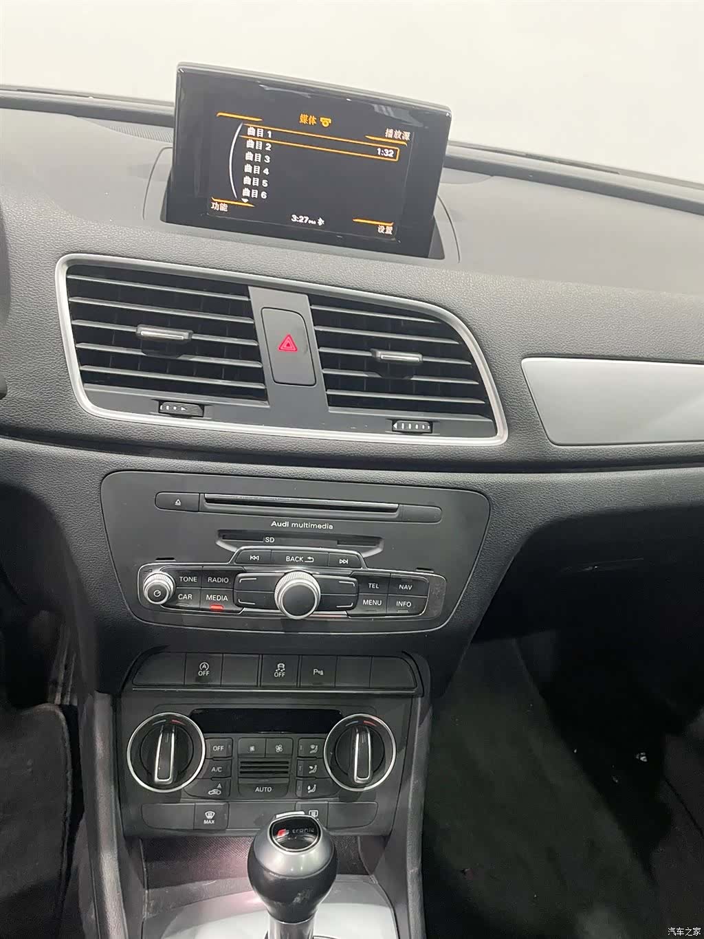 Audi Q3, 2019 8