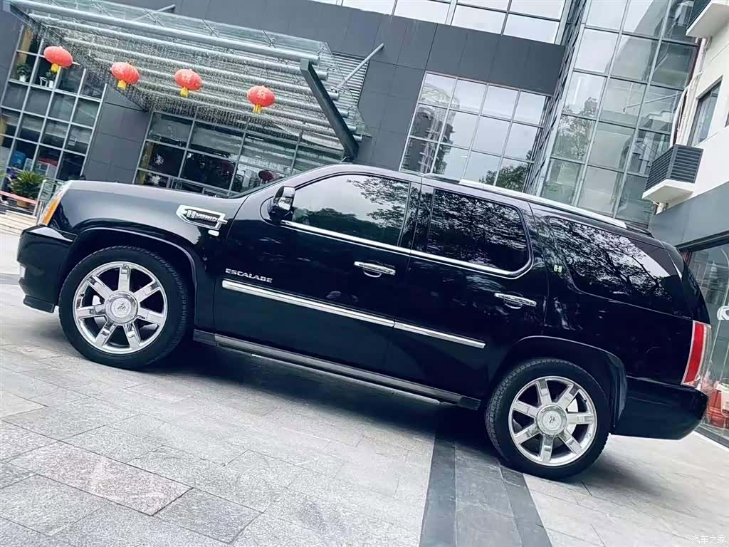 Cadillac Escalade, 2010 все фото