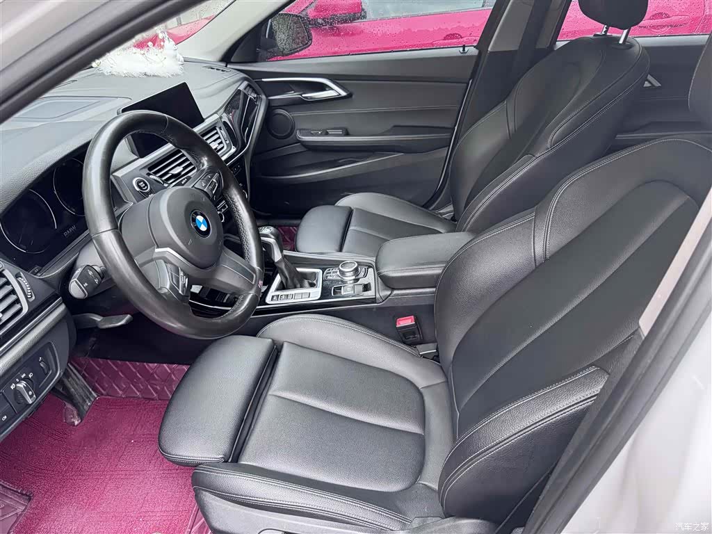 BMW 1 Series, 2019 11
