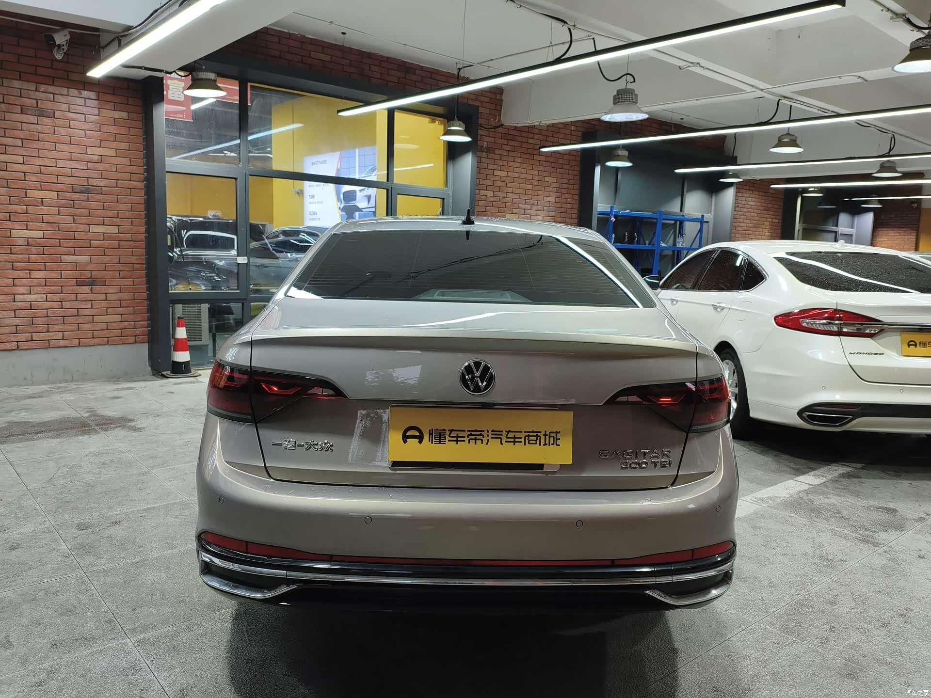 Volkswagen Sagitar, 2023 8