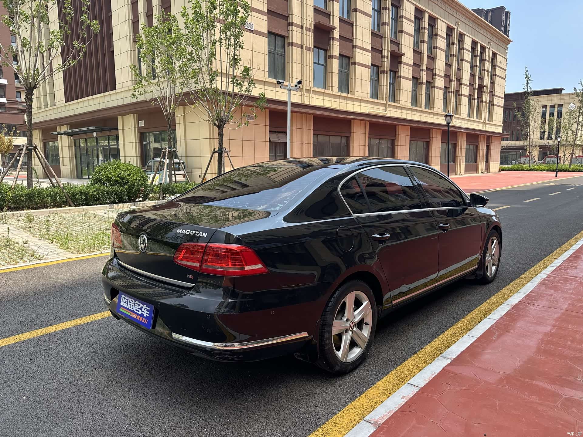 Volkswagen Magotan, 2015 12
