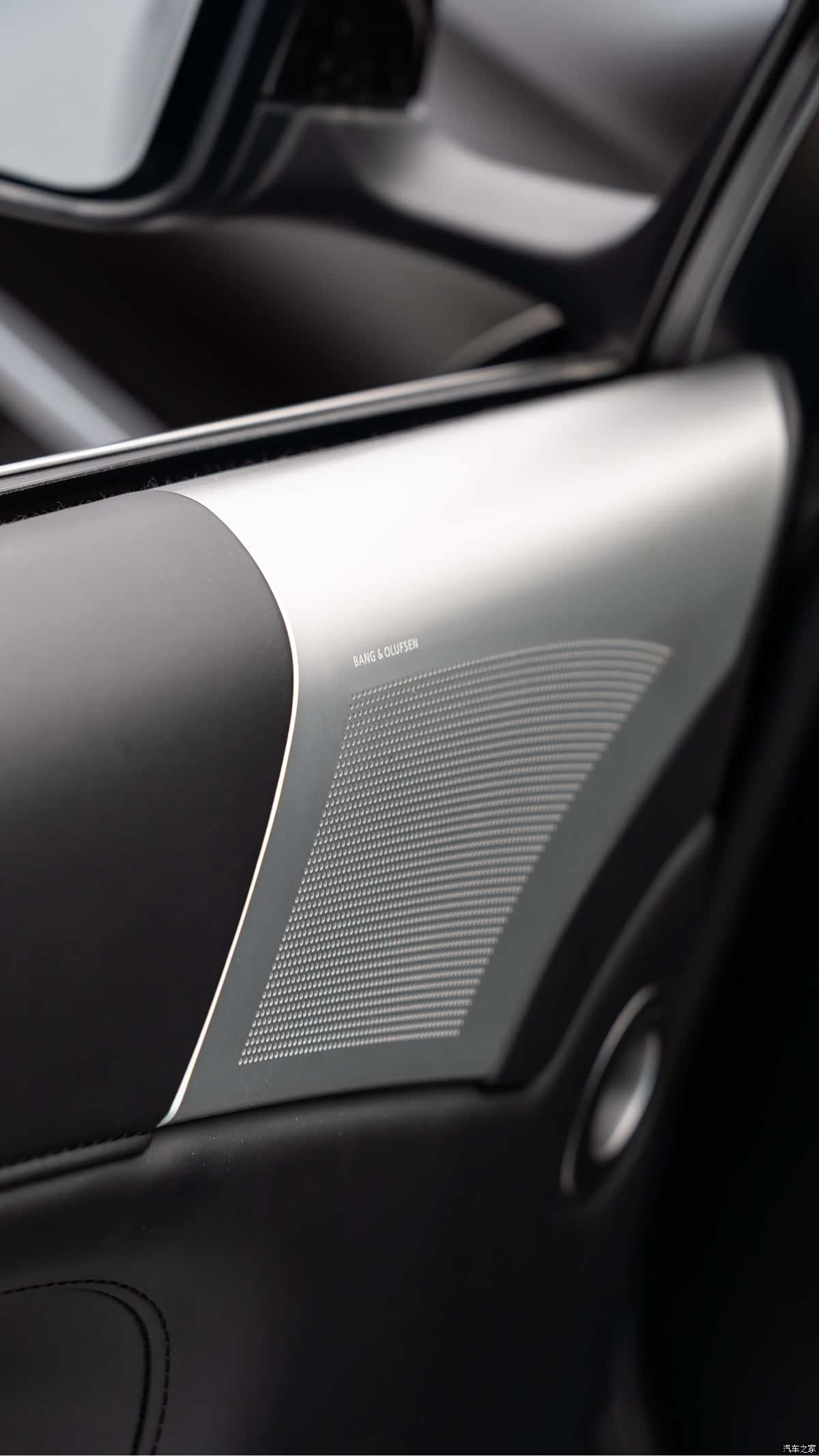 Aston Martin Virage, 2013 все фото