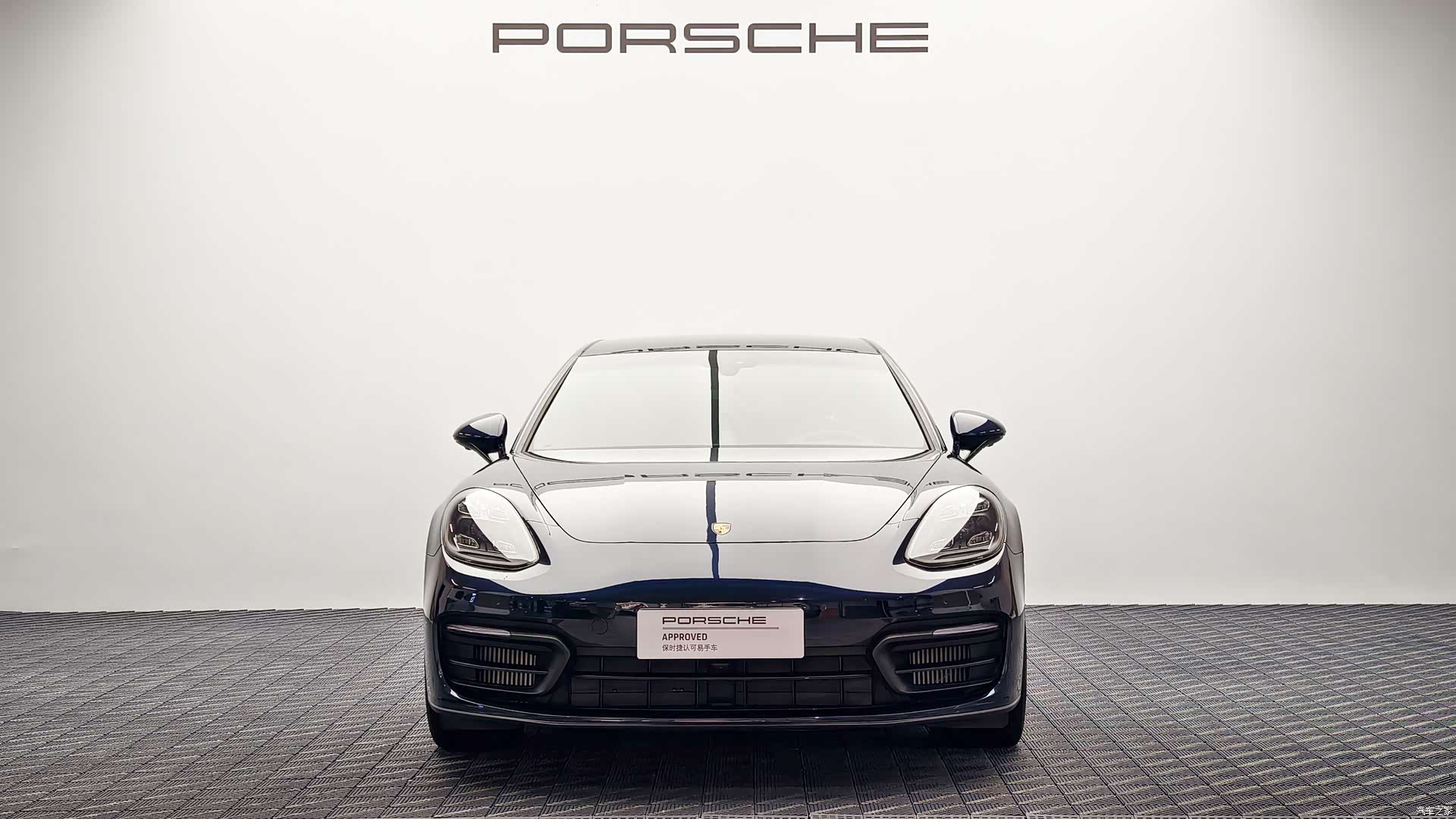Porsche Panamera, 2022 2