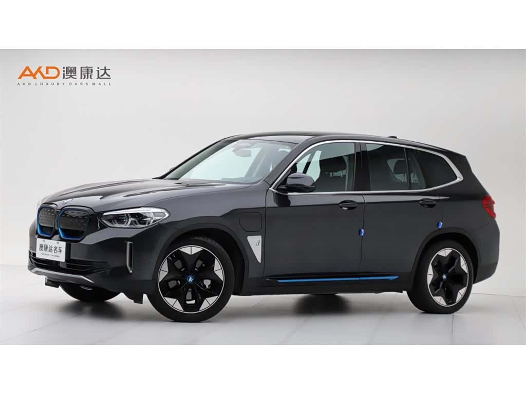 BMW iX3, 2021 1