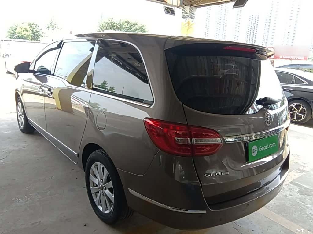 Buick GL8, 2017 все фото