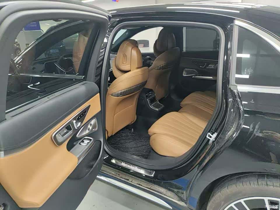 Mercedes-Benz E-Class, 2026 7