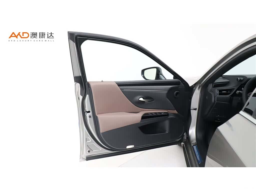 Lexus ES, 2024 10