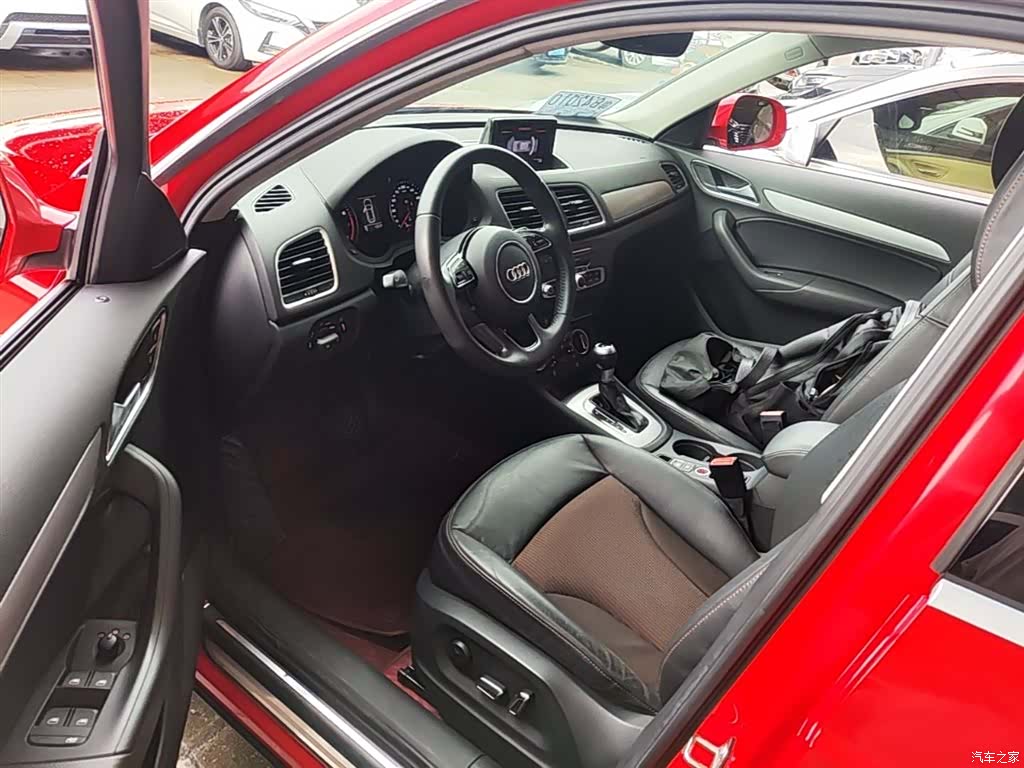 Audi Q3, 2018 16