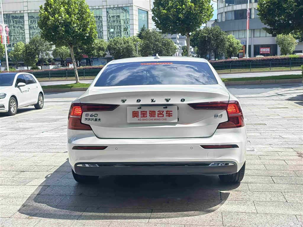 Volvo S60, 2026 8