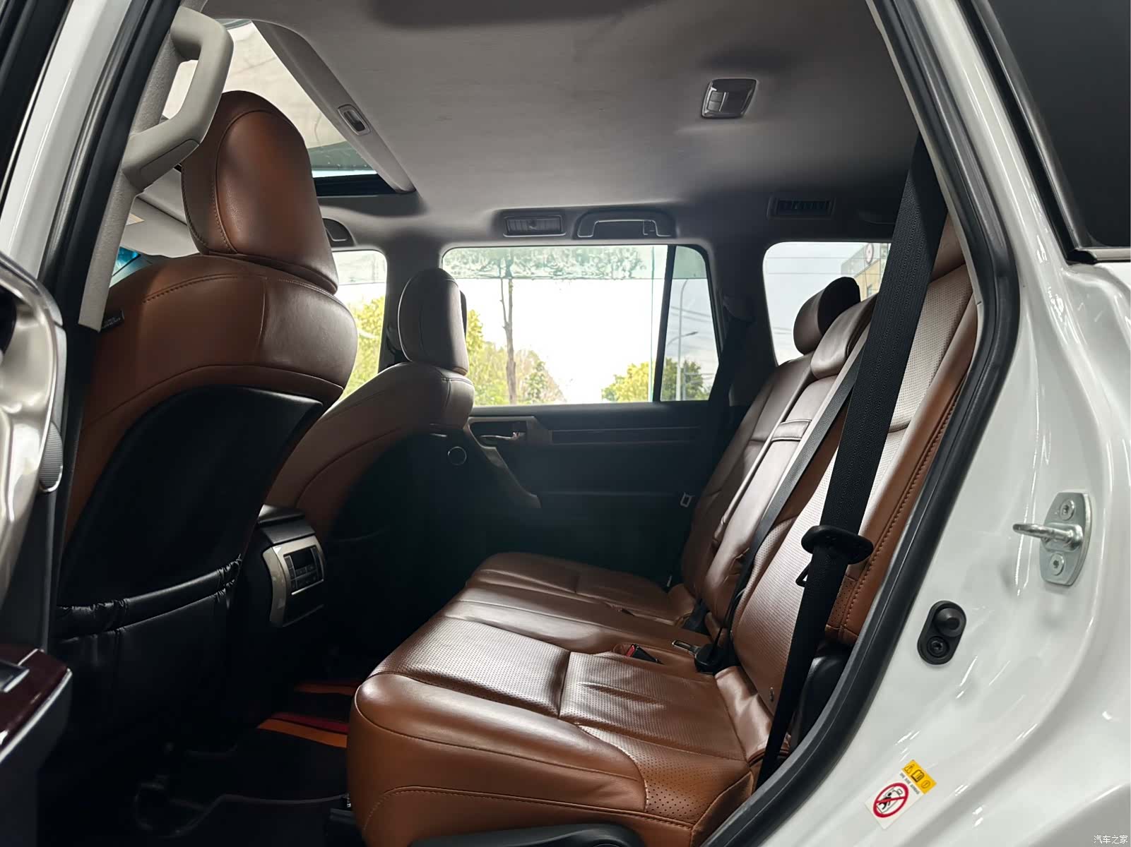 Lexus GX, 2016 10