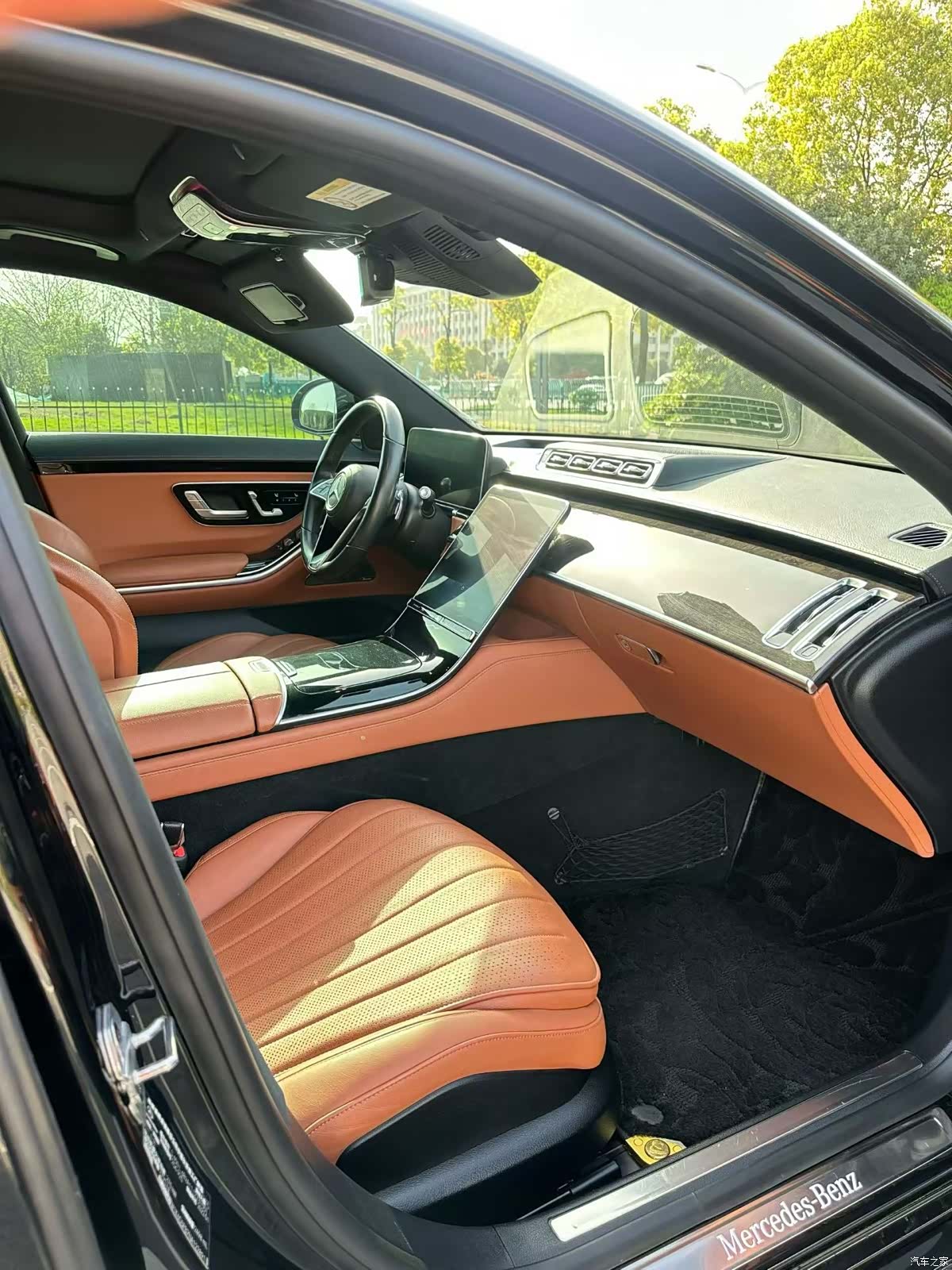 Mercedes-Benz S-Class, 2023 8
