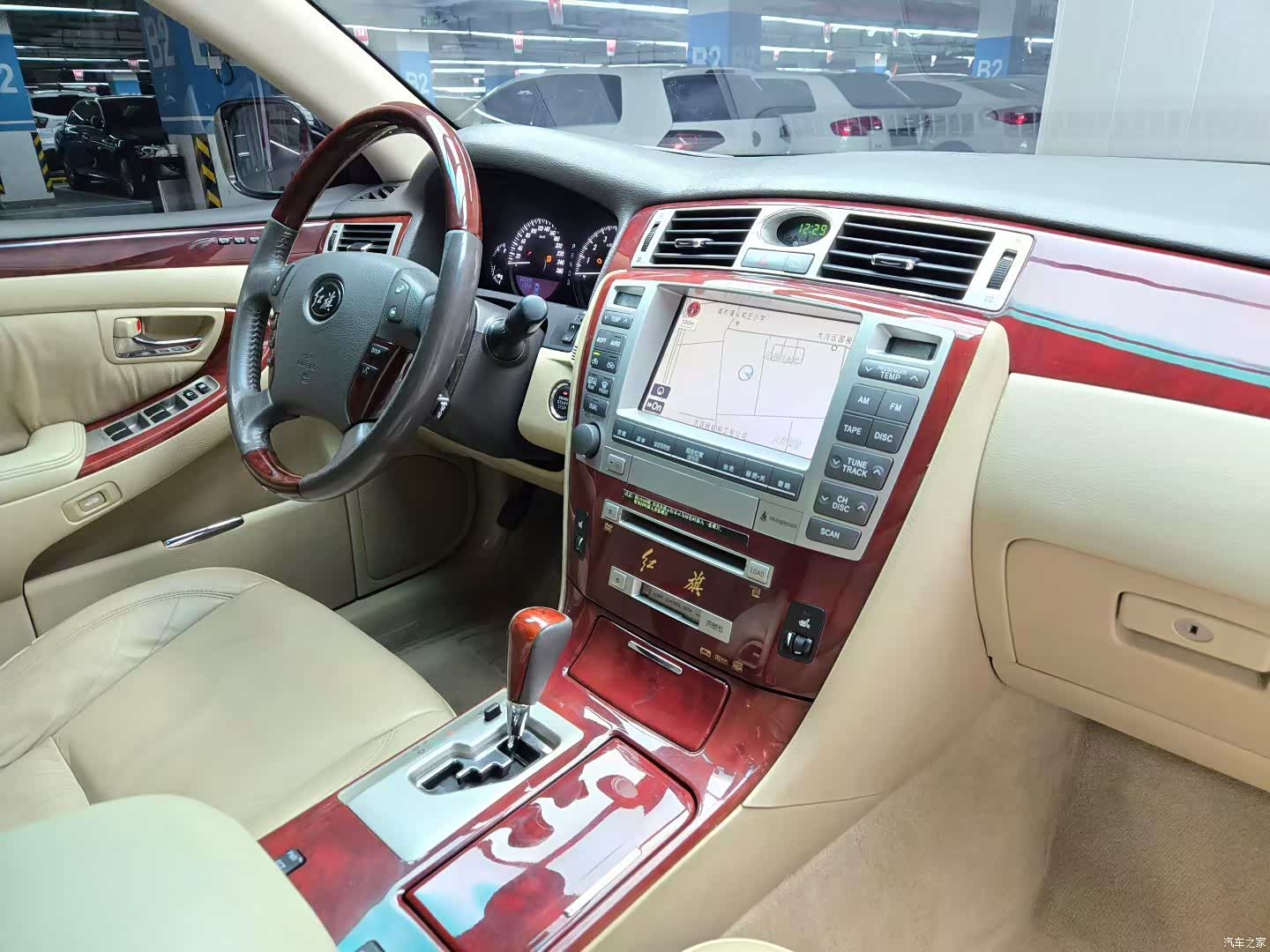 Hongqi HQ300, 2007 8