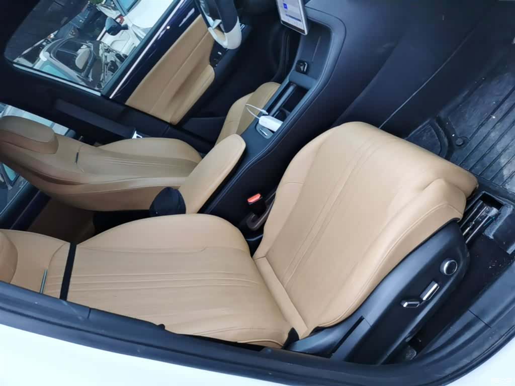 Geely Galaxy L7, 2024 25