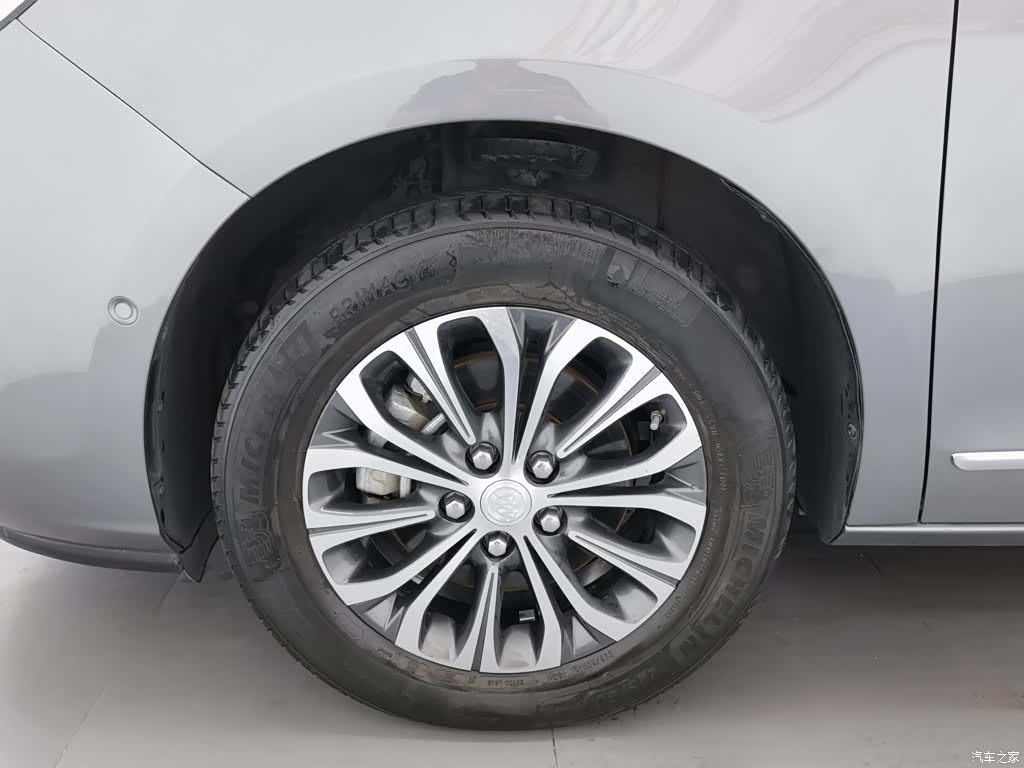 Buick GL8, 2021 17