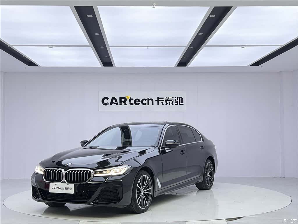 BMW 5 Series, 2022 1