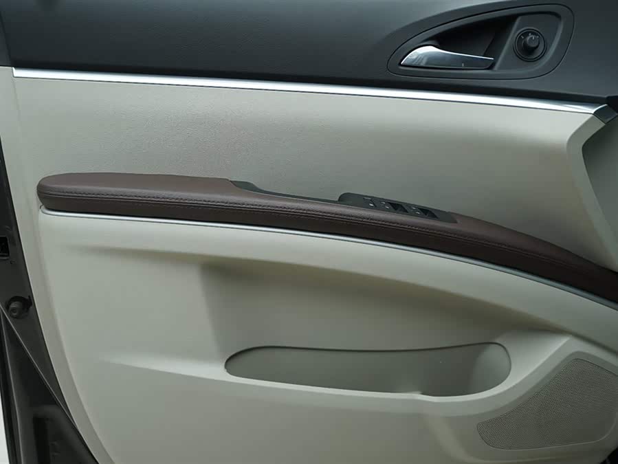 Buick GL8 2021, фото 6