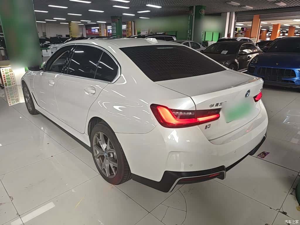 BMW i3, 2023 все фото