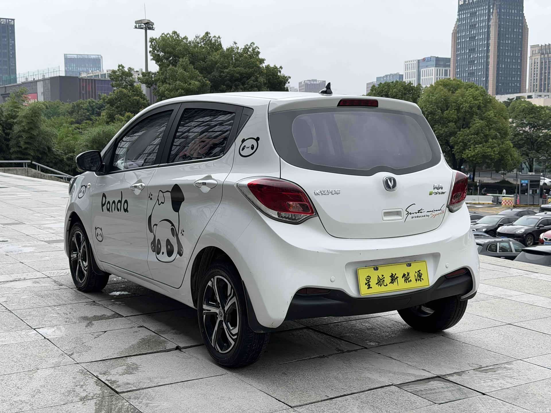 Changan E-Star, 2022 6