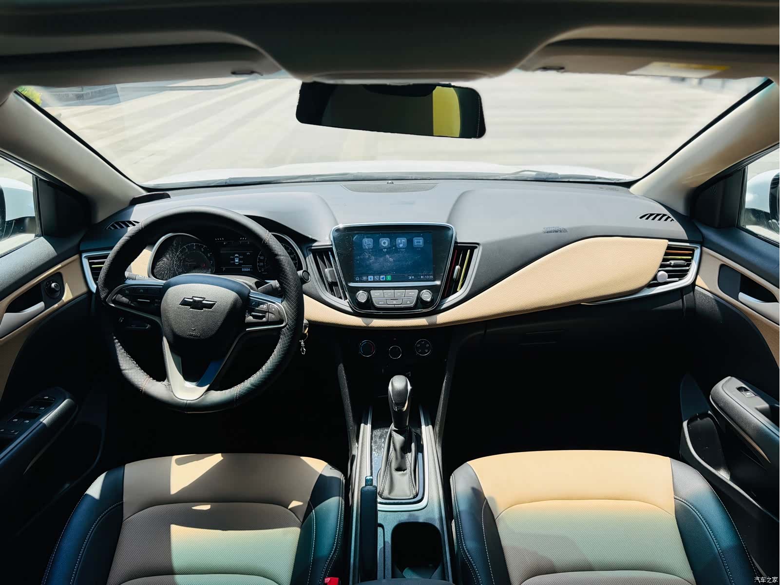 Chevrolet 320, 2022 10