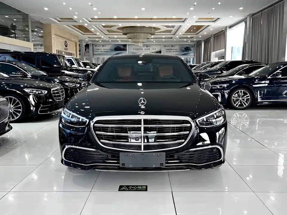 Mercedes-Benz S-class Mercedes-Benz S-class