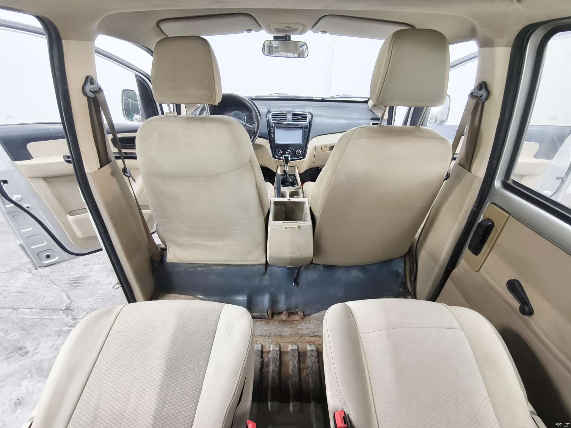 Wuling LJ479QE, 2015 10