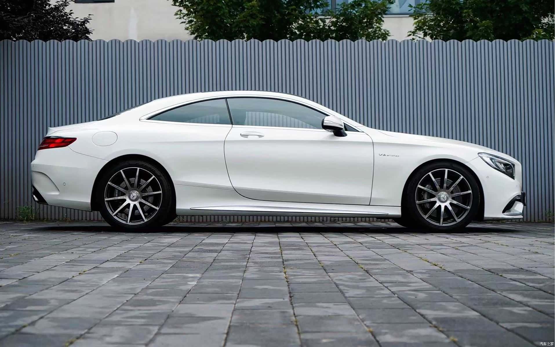 Mercedes-Benz S-Class, 2015 7