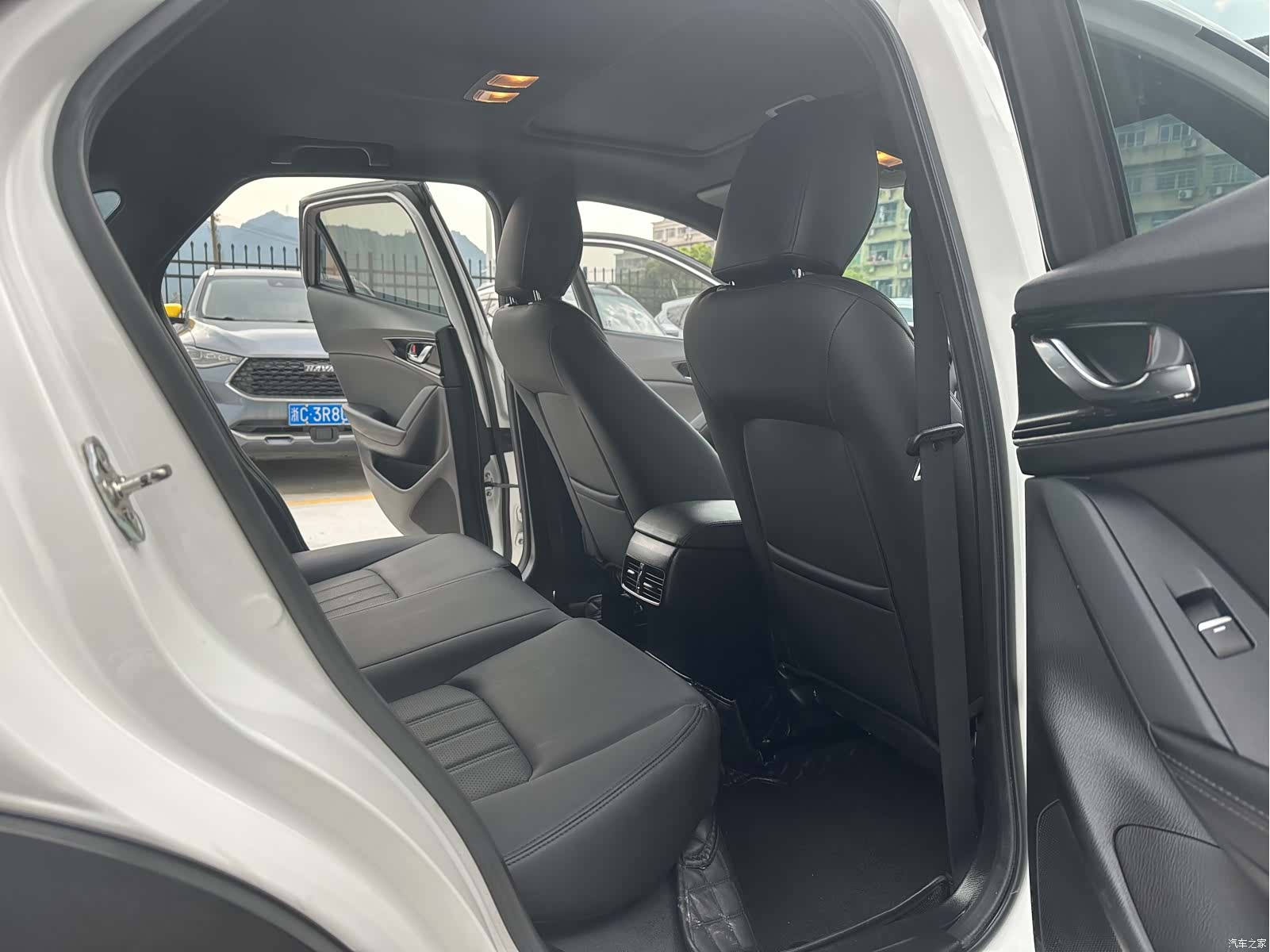 Mazda CX-4, 2021 8