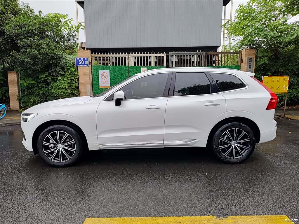 Volvo XC60, 2021 3