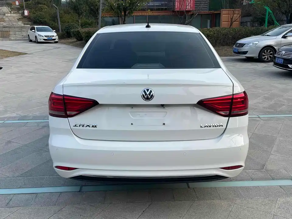 Volkswagen Lavida