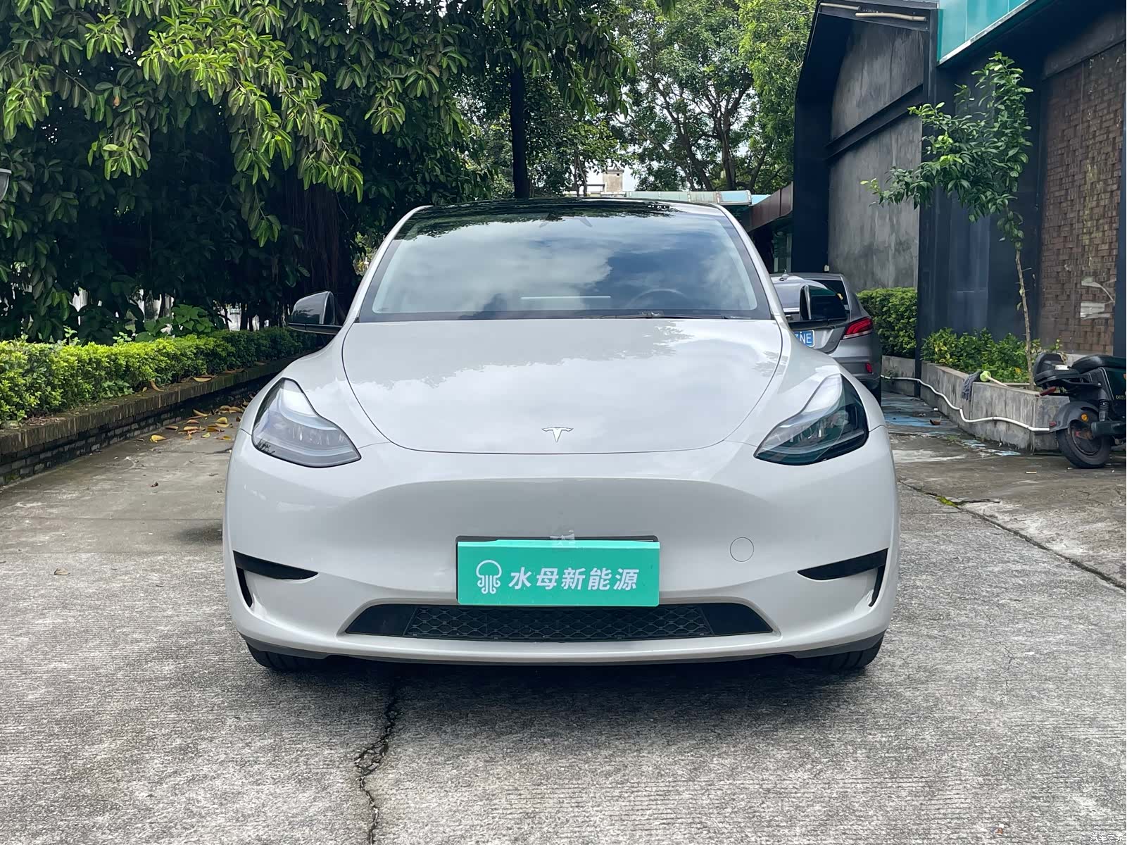 Tesla Model Y, 2024 2