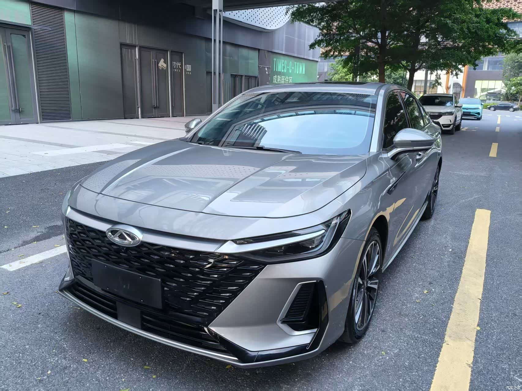 Chery Arrizo 8, 2024 1
