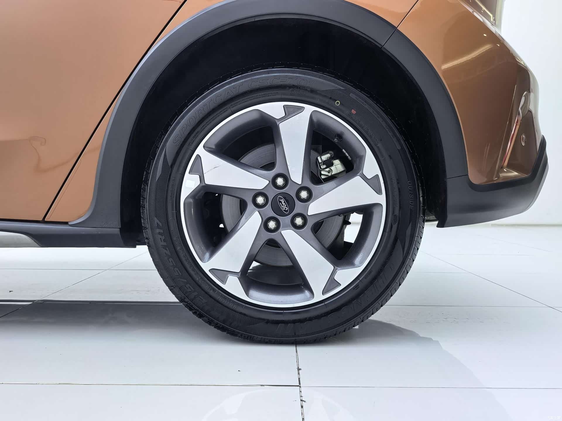 Ford Focus, 2020 28