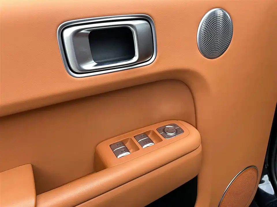 Li Auto Ideal L9