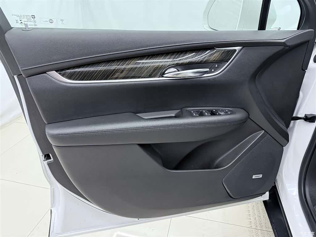 Cadillac XT5, 2019 11