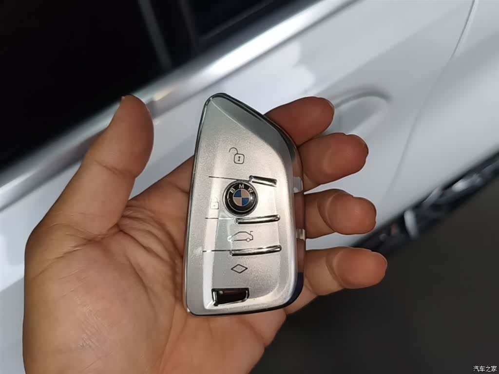 BMW 3 Series, 2022 9