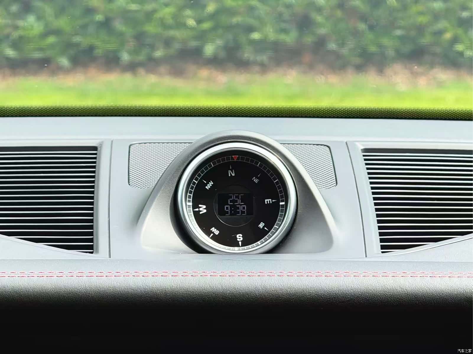 Porsche Macan, 2021 10