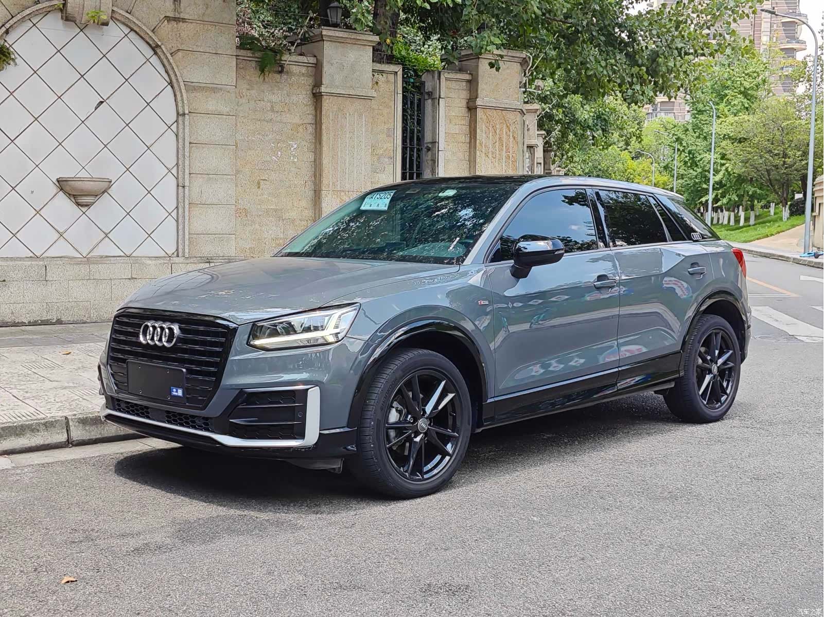 Audi Q2L, 2021 1