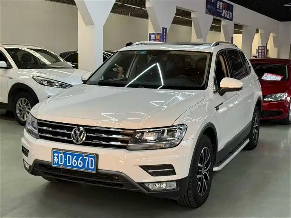 Volkswagen Tiguan L