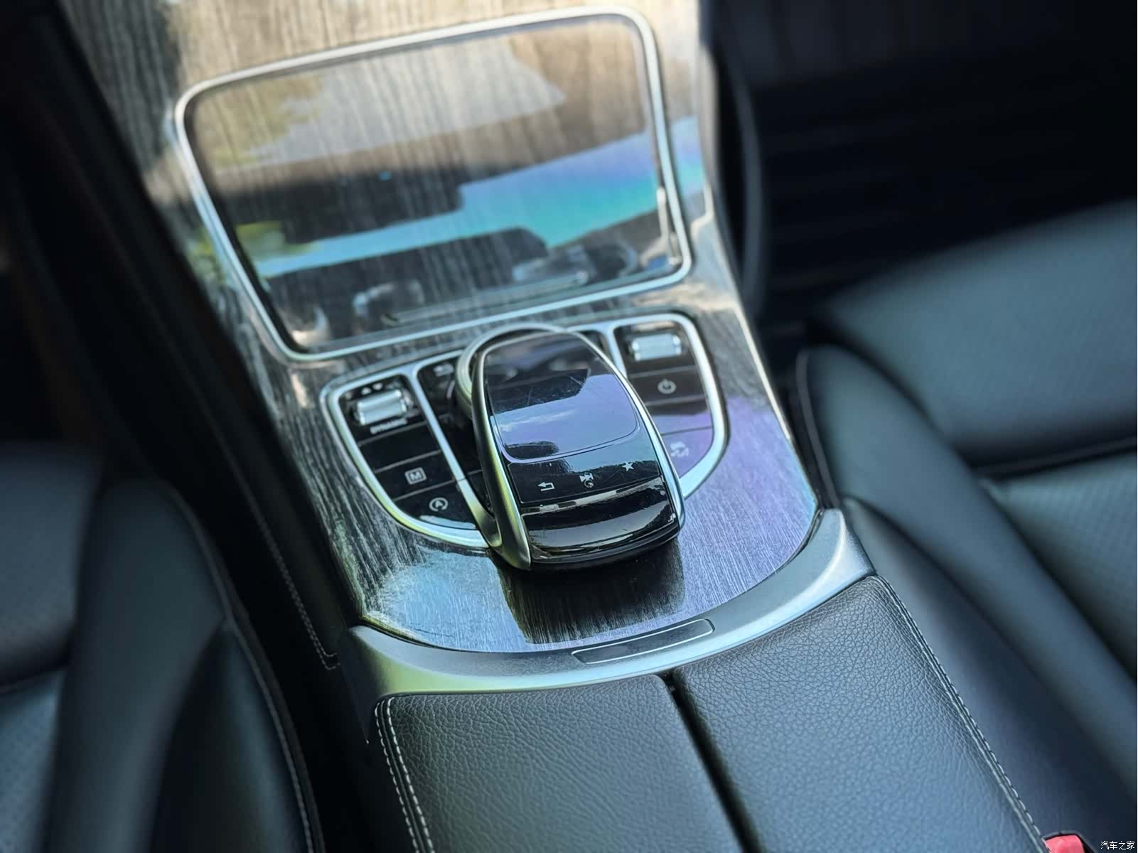 Mercedes-Benz GLC, 2018 15