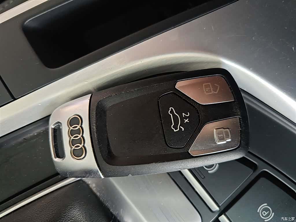 Audi A4L, 2024 9