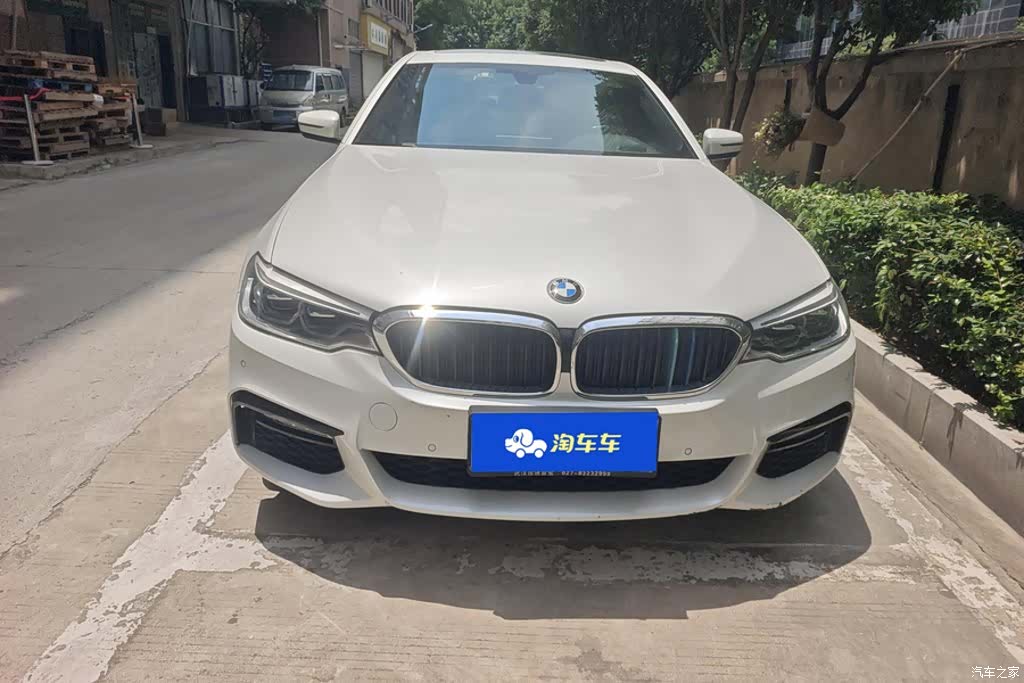 BMW 5 Series, 2018 2