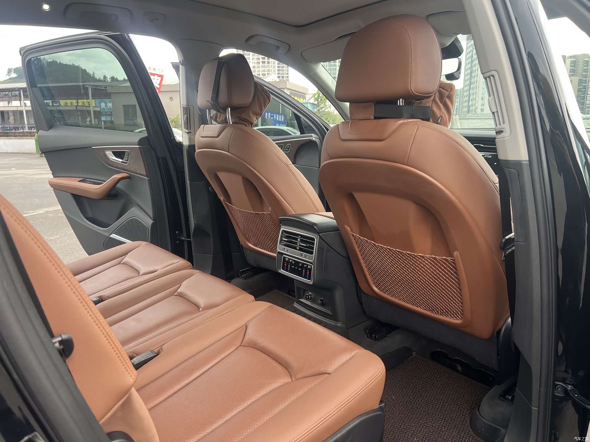 Audi Q7, 2023 8