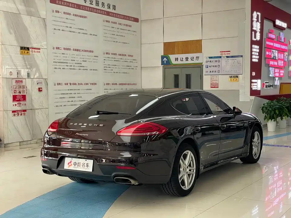 Porsche Panamera