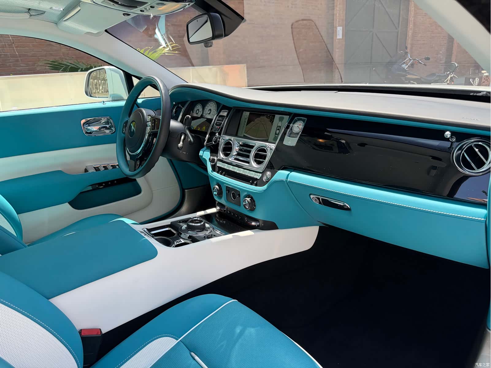 Rolls-Royce Wraith, 2017 7