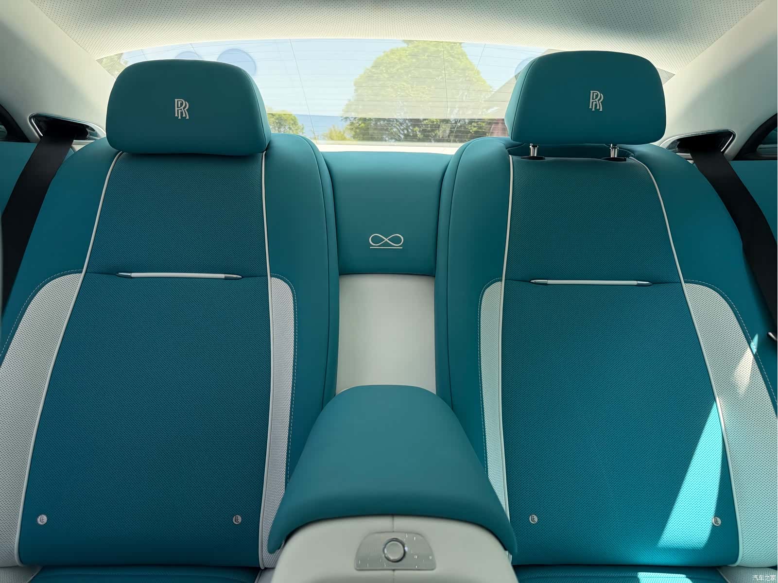 Rolls-Royce Wraith, 2017 10